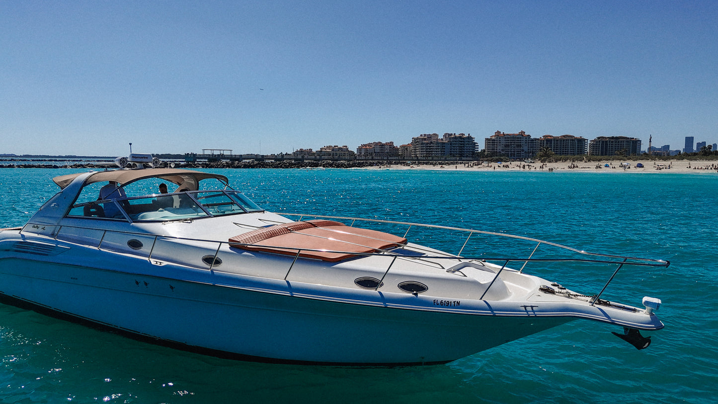 50' Swayluxx Searay