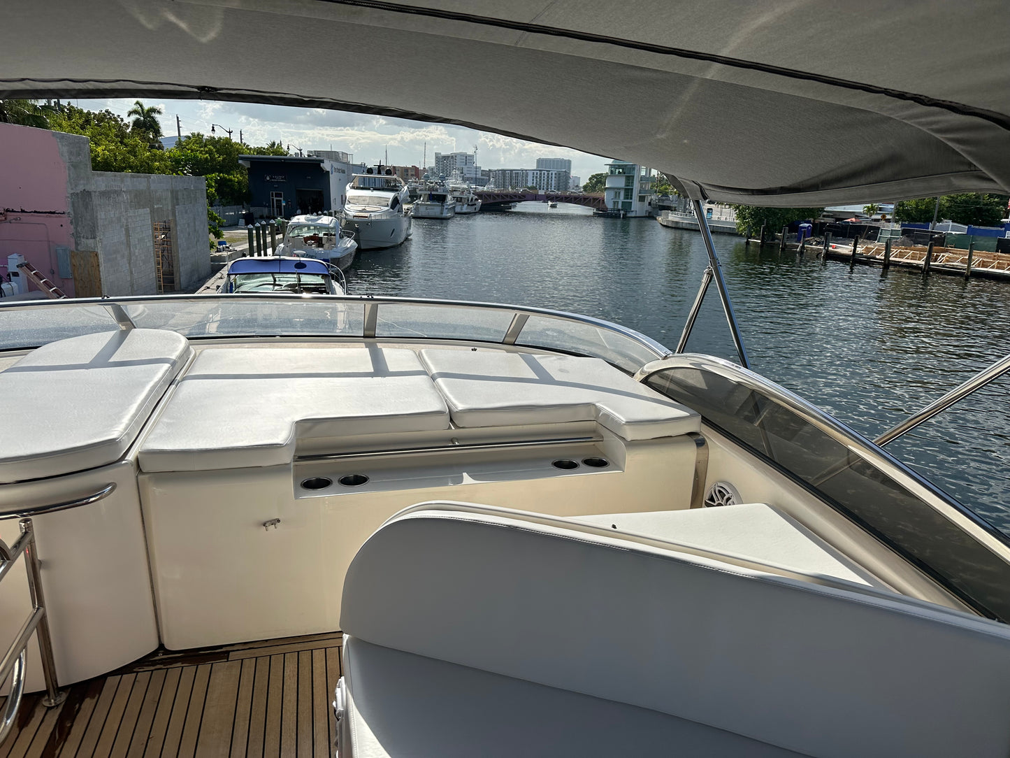 90' Sunseeker