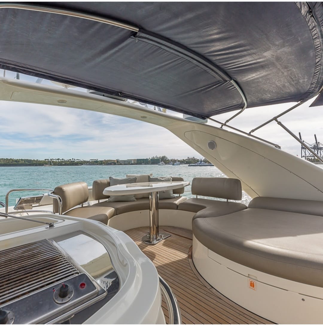 70' Azimut Yacht.