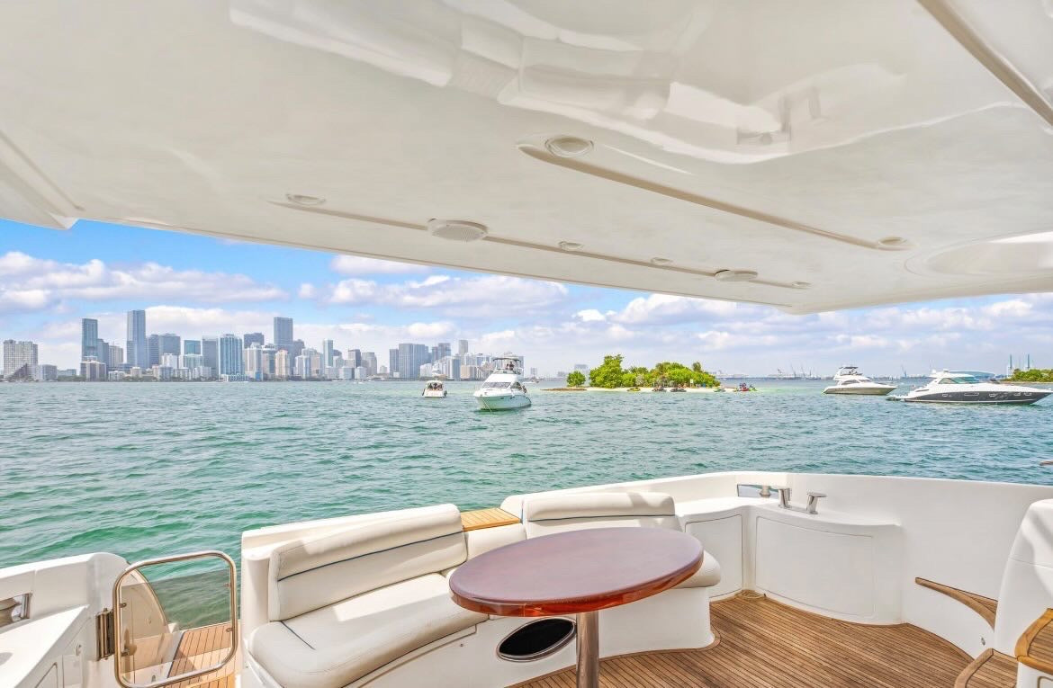 70' Azimut Yacht.