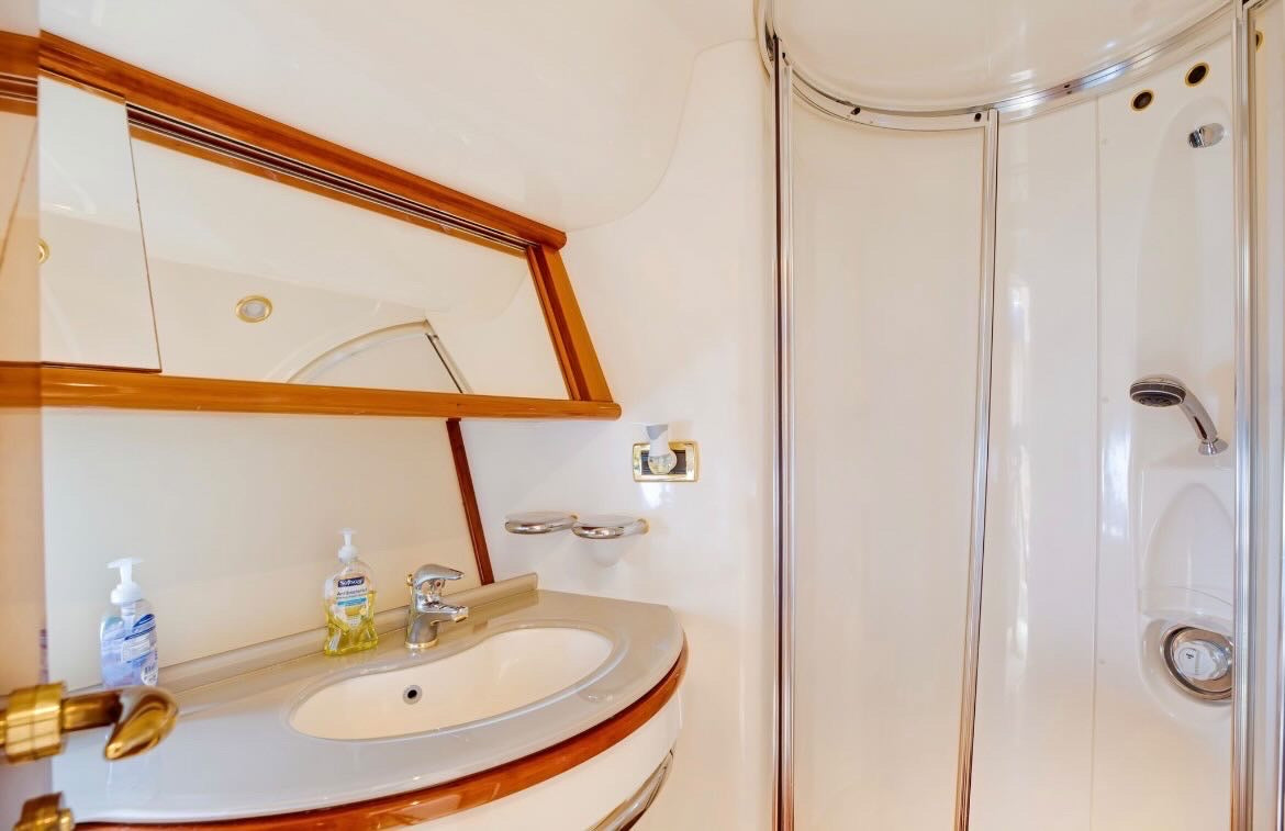70' Azimut Yacht.