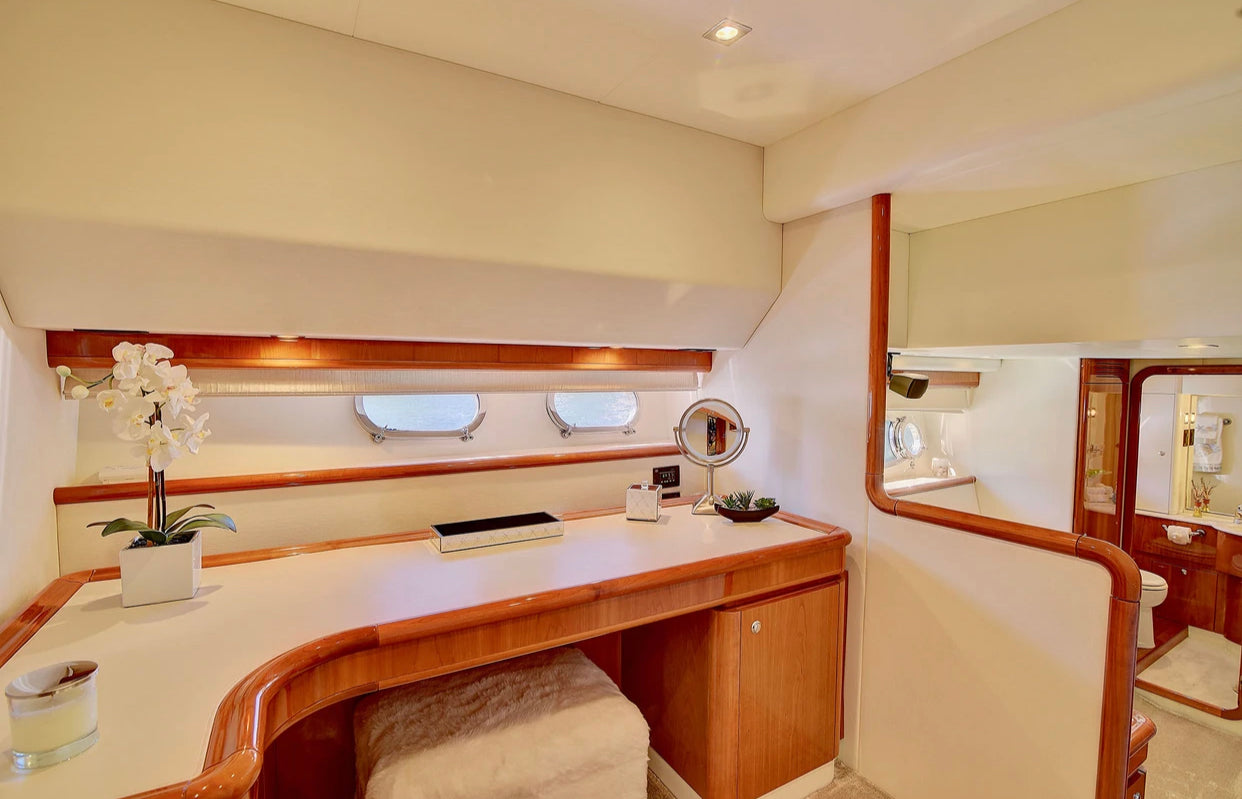 75' Ferreti Yacht.