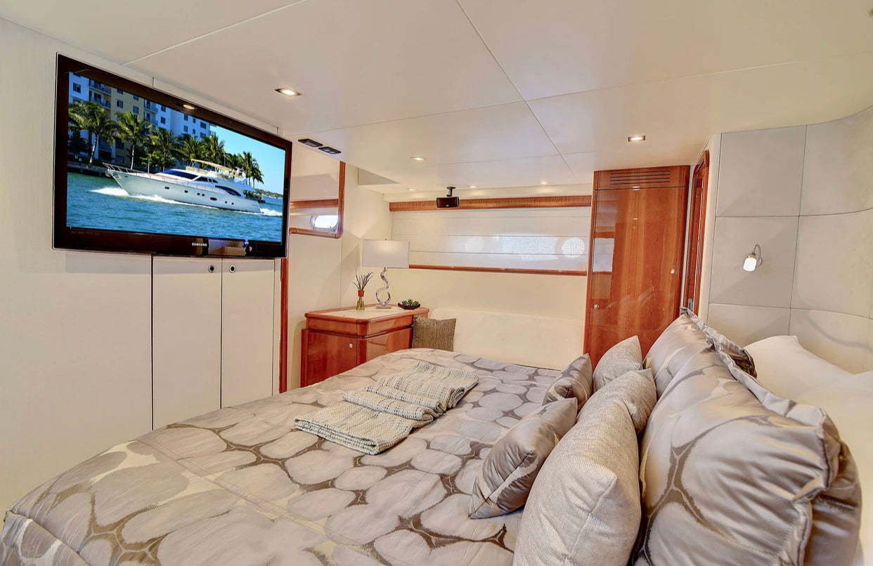 75' Ferreti Yacht.