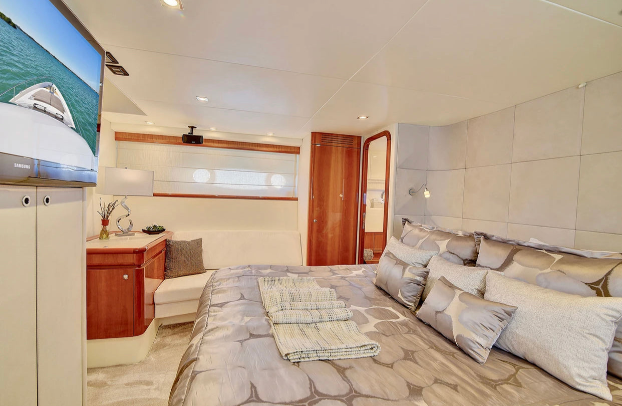 75' Ferreti Yacht.