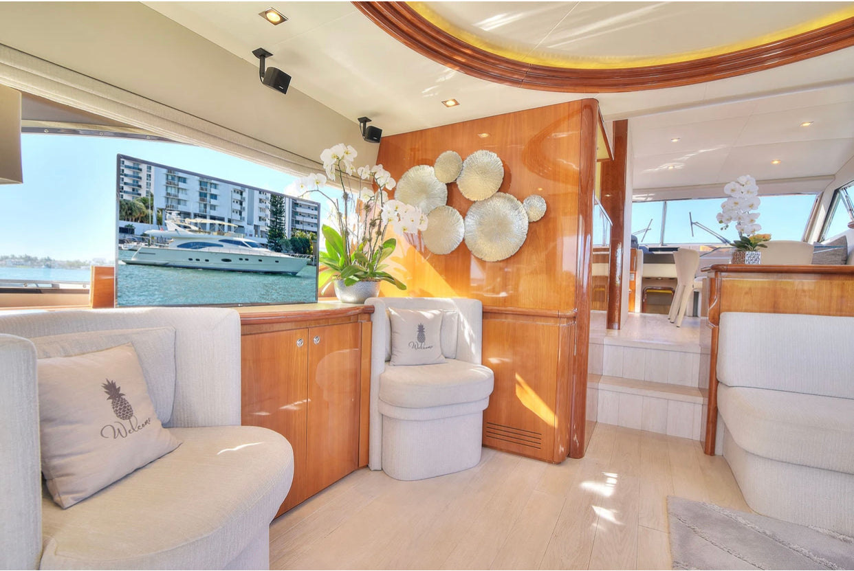 75' Ferreti Yacht.