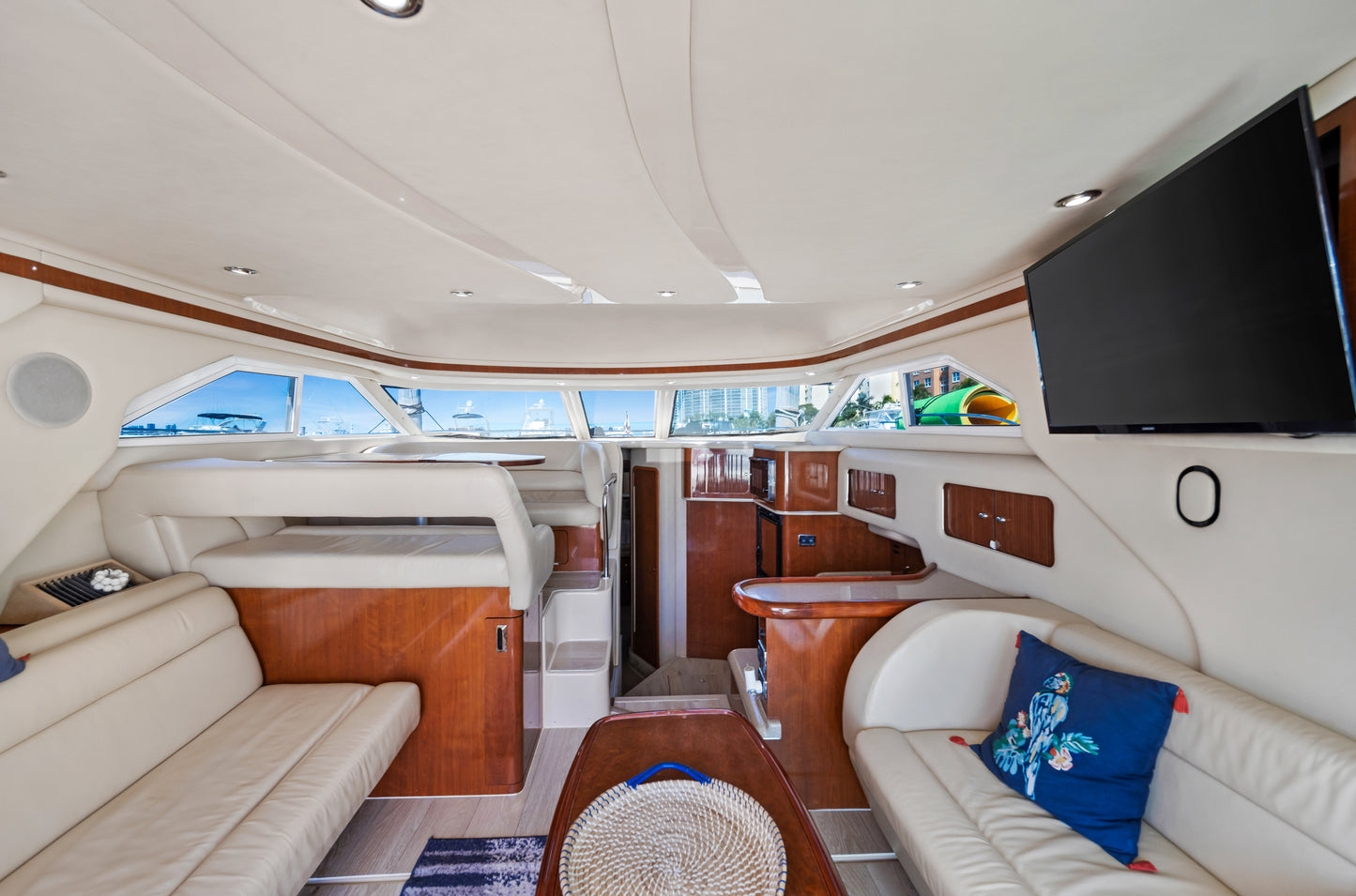 45' Searay Flybridge