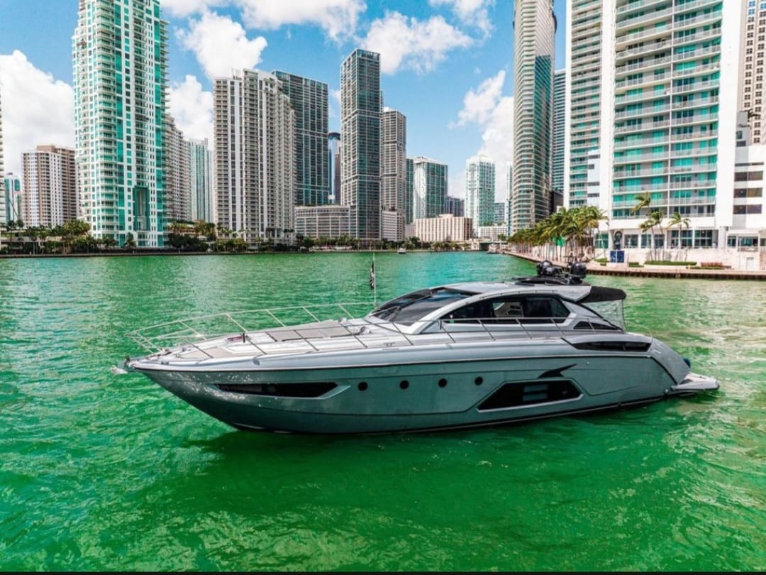 65' Azimut Yacht.