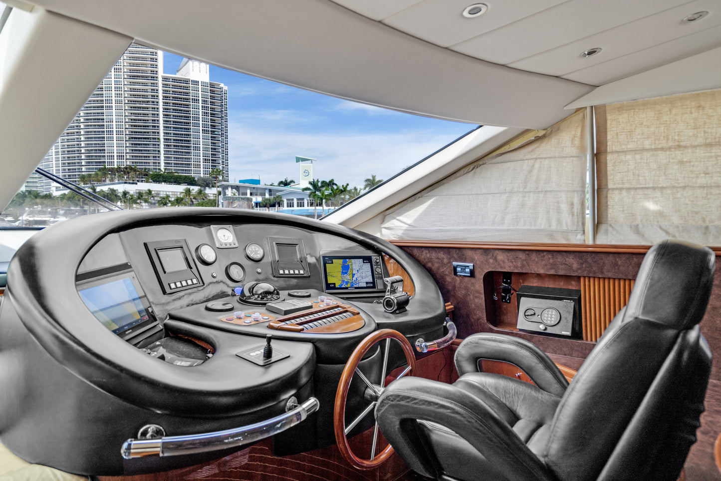 90' Day Dreamin' Azimut