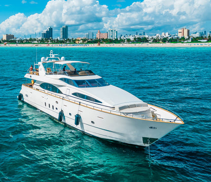 100' Azimut Jumbo.