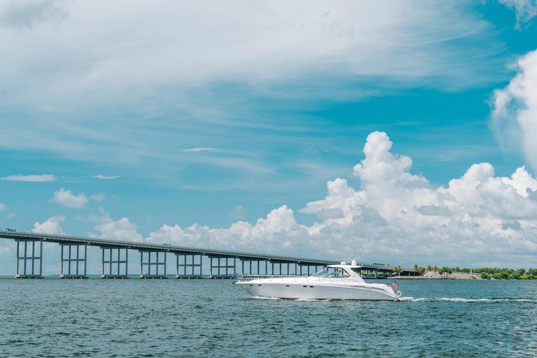 60' Searay Luxury Yacht.