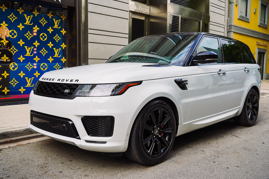 Range Rover Sport.