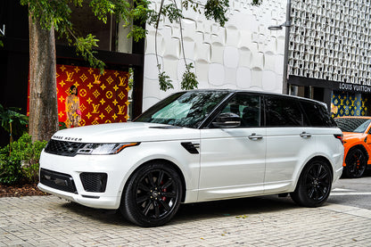 Range Rover Sport.