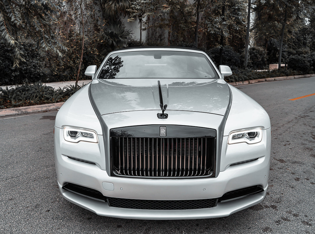 Roll Royce Dawn.