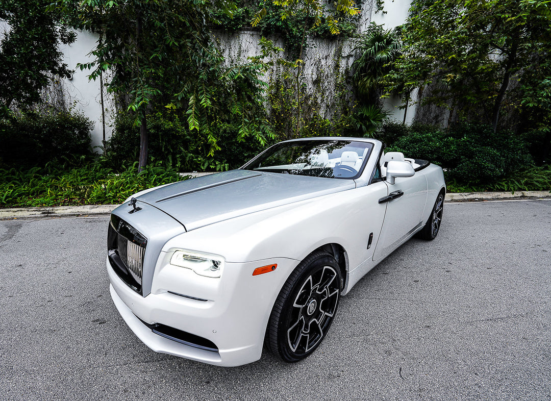 Roll Royce Dawn.