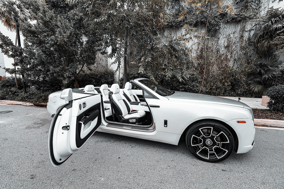 Roll Royce Dawn.