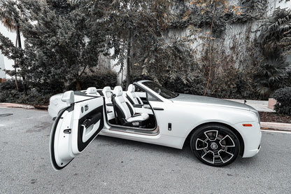 Roll Royce Dawn.