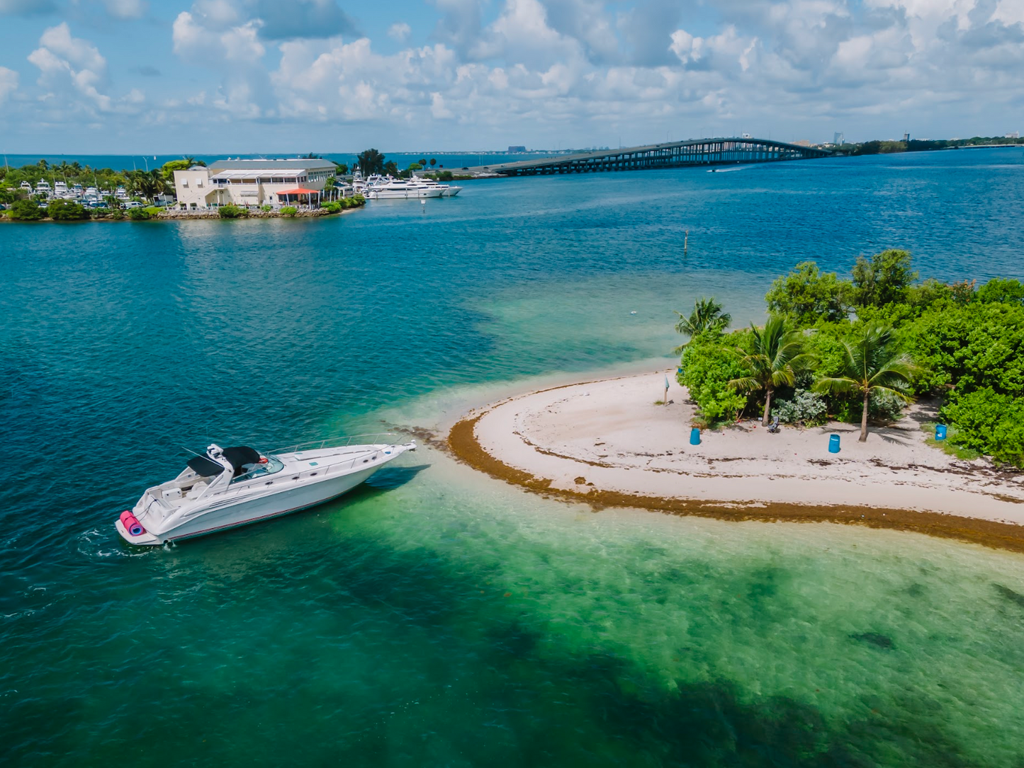 50' Searay Luxury Yacht.